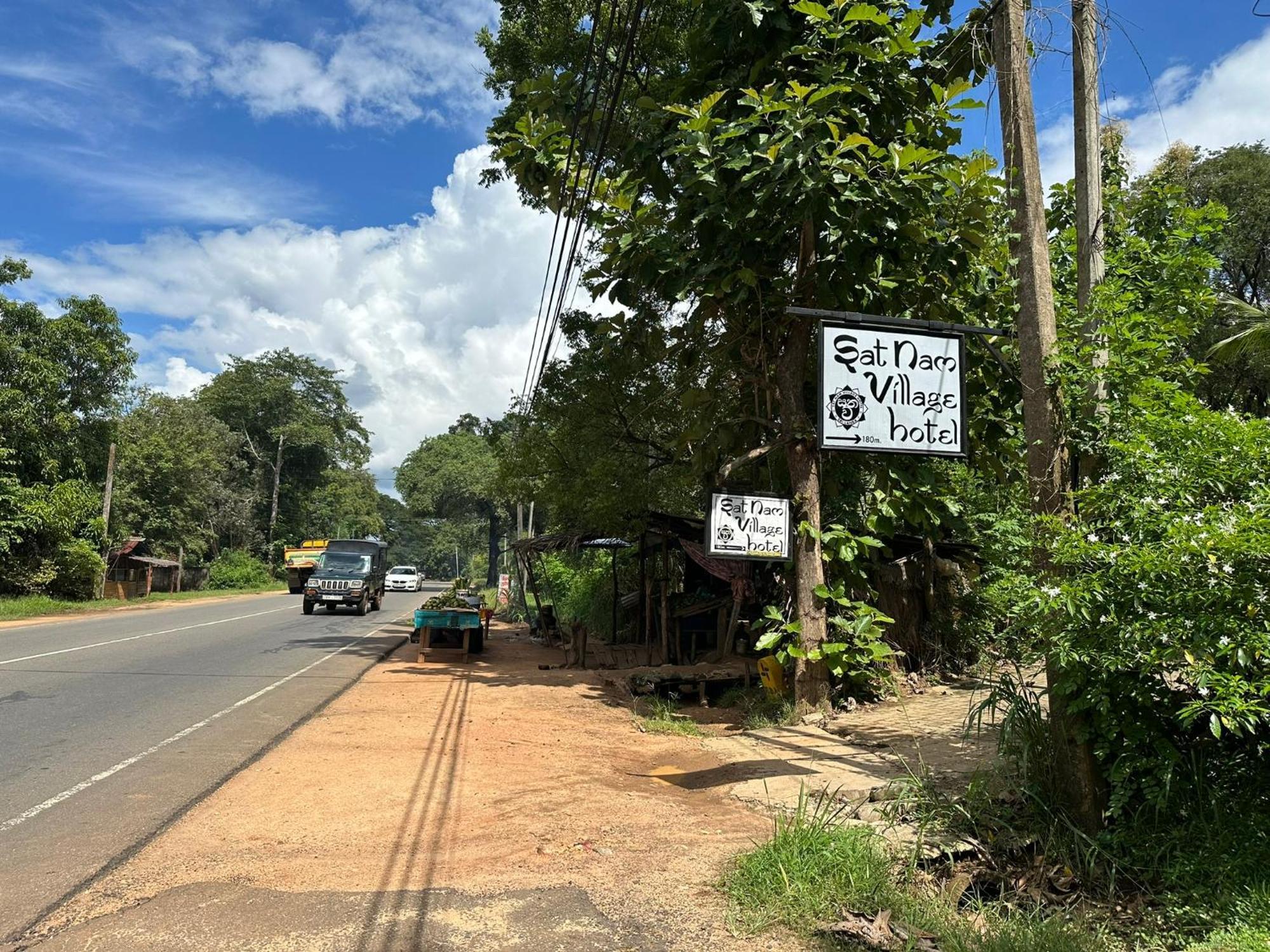 Sat Nam Village Eco-Hotel Sigiriya Exterior photo