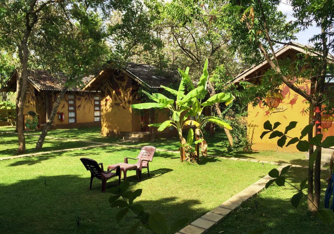 Sat Nam Village Eco-Hotel Sigiriya Exterior photo