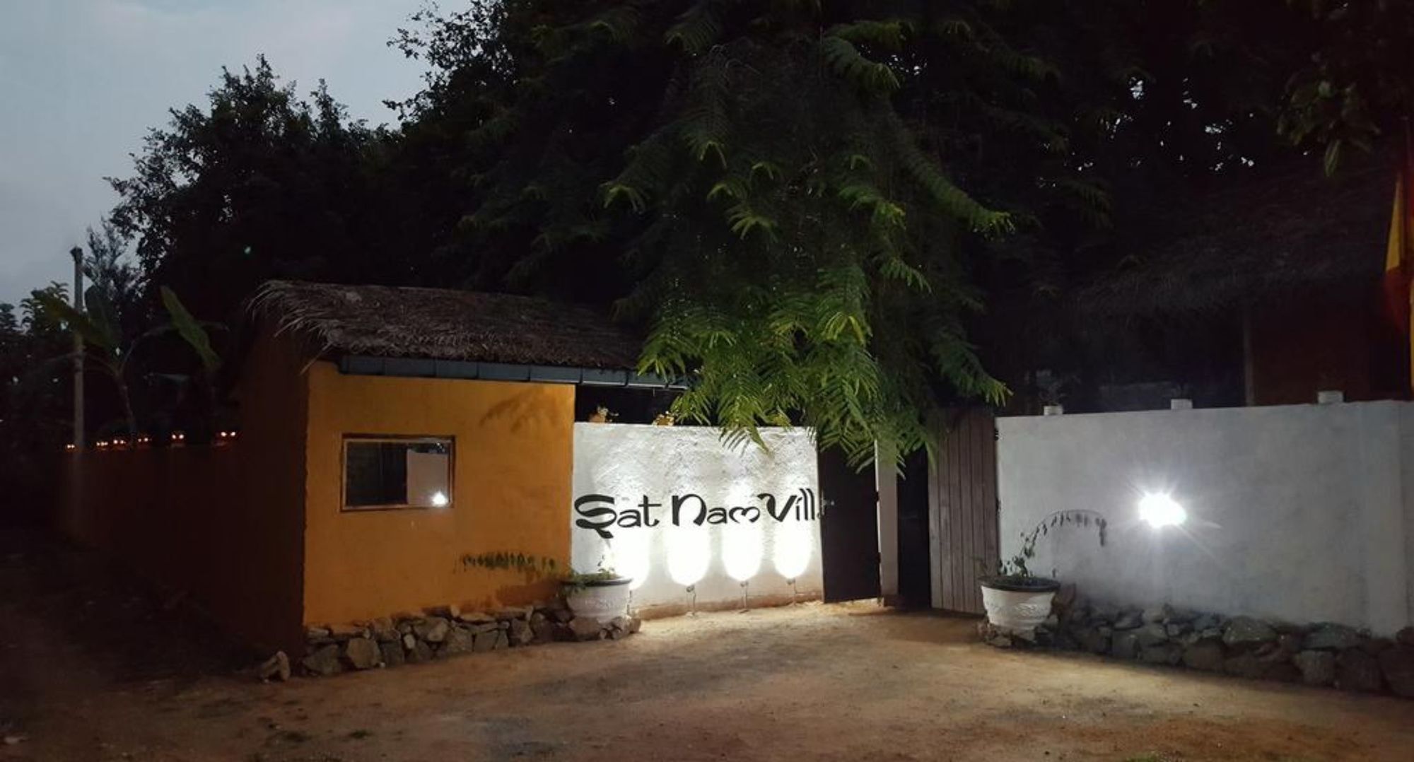 Sat Nam Village Eco-Hotel Sigiriya Exterior photo